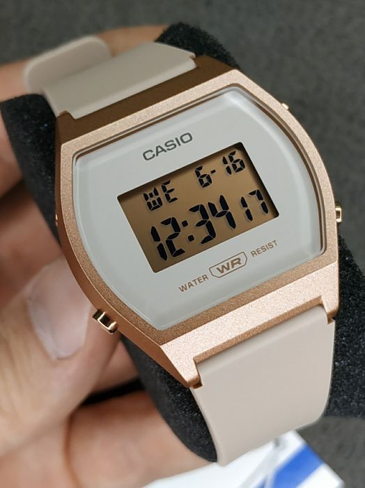 Годинник  CASIO LW-204-4AEF Оригінал Гарантія Часы Касио