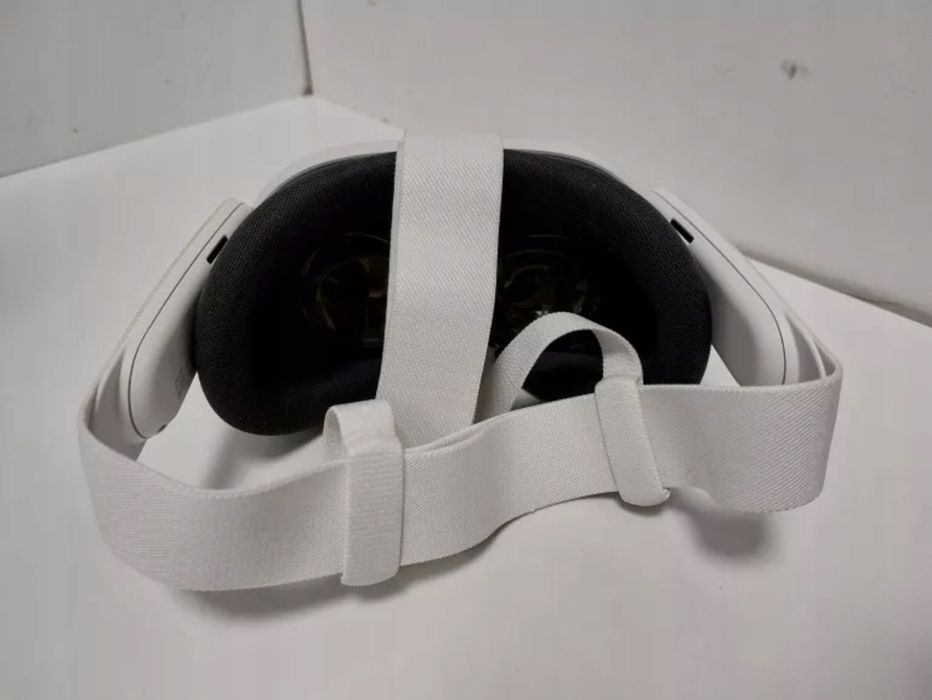 Gogle VR Meta Quest 3 512GB Etui