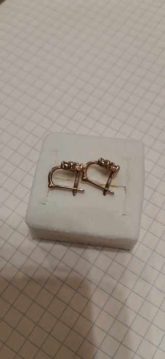 Серги 585 тризуб