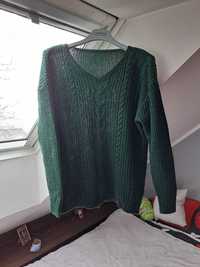 Zielony sweterek