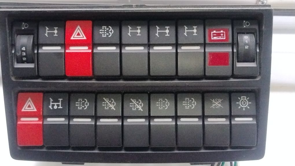 Кнопка електрична ManTgx,Tgm,Renault Daf