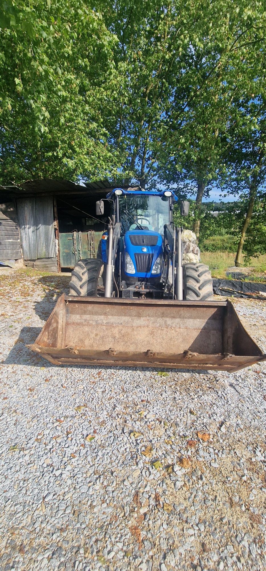 NEW HOLLAND TD5 115 c/ carregador original 730TL.