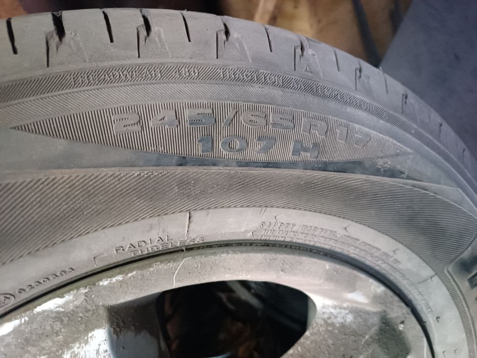 Продам запаску кіа соренто 1 R17