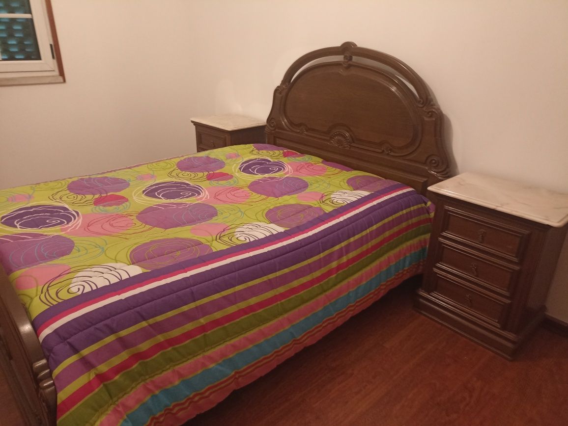 Vendo Mobília de Quarto de casal