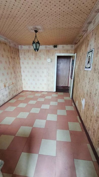 Продам 3х кімнатну квартиру. Ж/М Червоний камінь. Коробова 24.