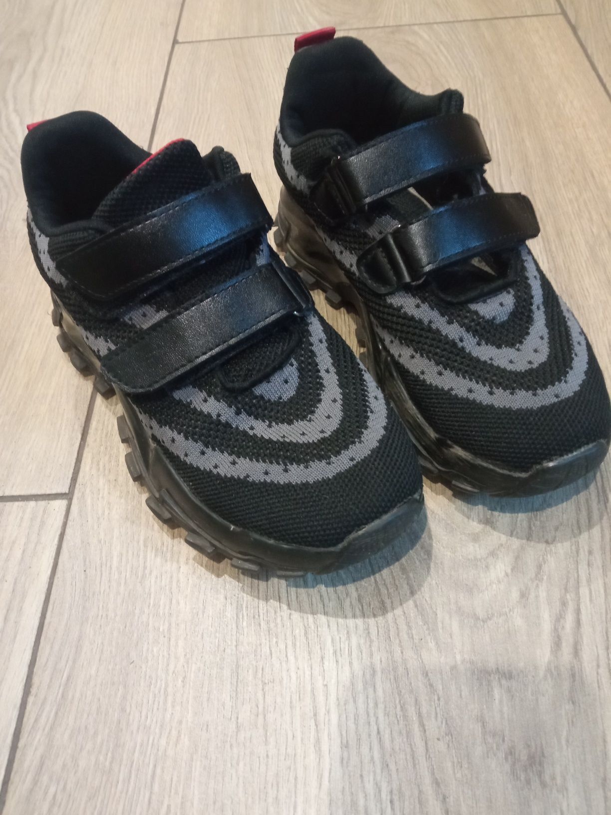 Buty sportowe chłopięce