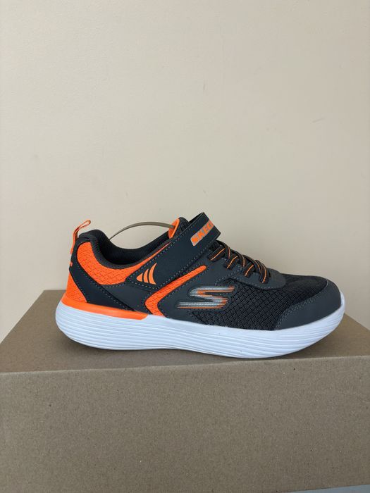 Skechers goga mat кросівки на ліпучці 37/38