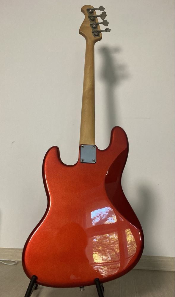 Jazzbas MiJ Bacchus gitara basowa