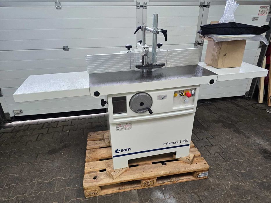 Frezarka dolnowrzecionowa scm minimax t45c