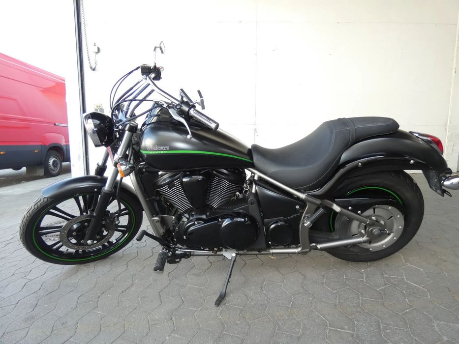 Kawasaki Vulcan KAWASAKI VN 900 VULCAN Custom. Idealny . 6700 km CENA PROMOCYJNA