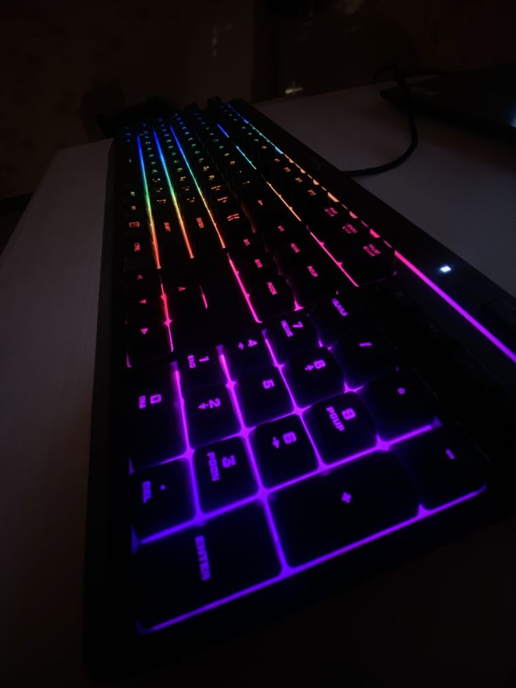 Клавіатура HyperX Alloy Core
