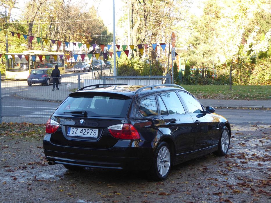 BMW E91 2.0 Benzyna, Grzane Fotele, Szyberdach, Navi, Bez Korozji