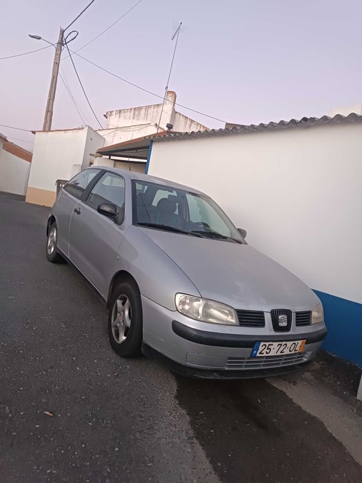 SEAT IBIZA 1.0 a gasolina