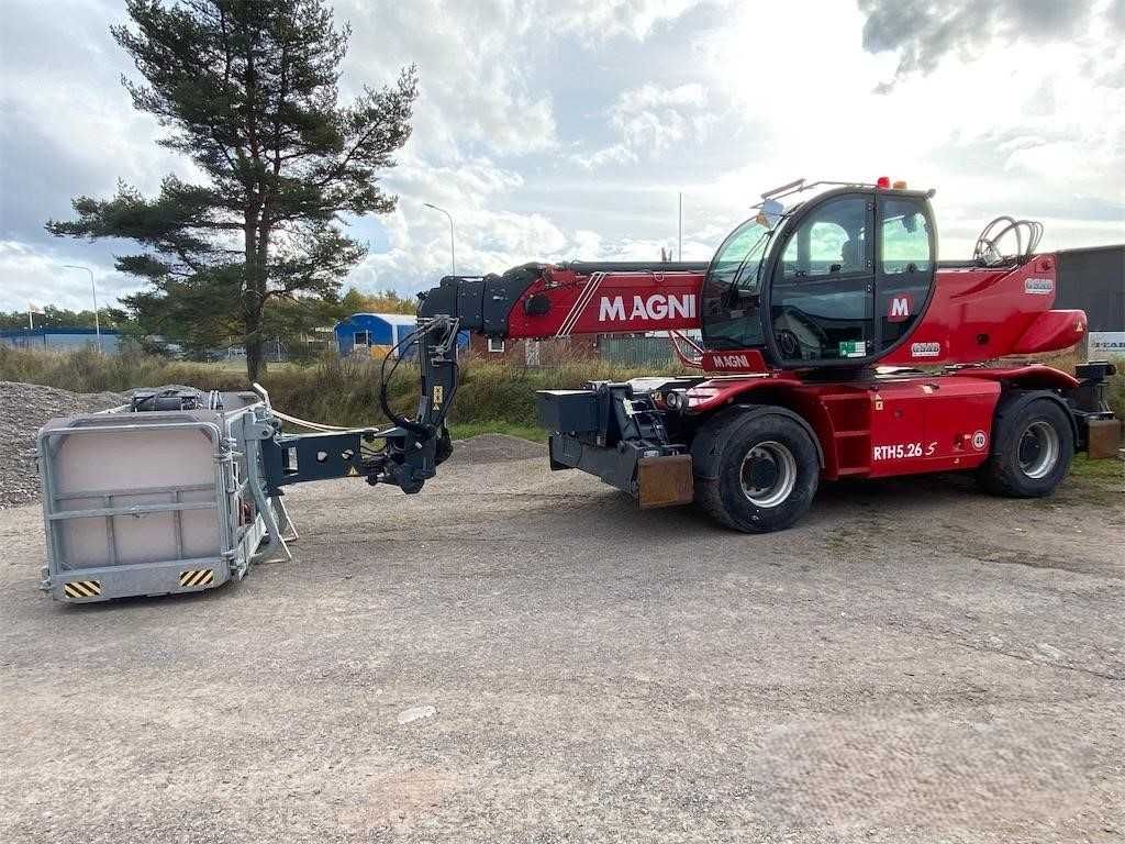 Ładowarka teleskopowa obrotowa MAGNI RTH  5.26S Manitou Merlo
