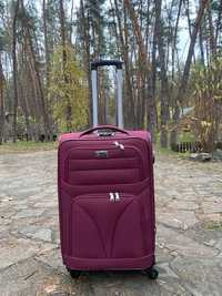Коллекционный дорожный чемодан Размер 56 см 2 или 4 колеса