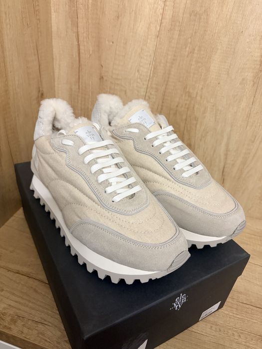 Кросовки eleventy,зима,оригінал