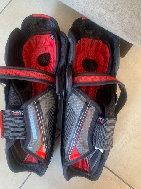 Nagolenniki hokejowe CCM FT1 Jet speed 12" 30 cm JUNIOR 142-157 cm