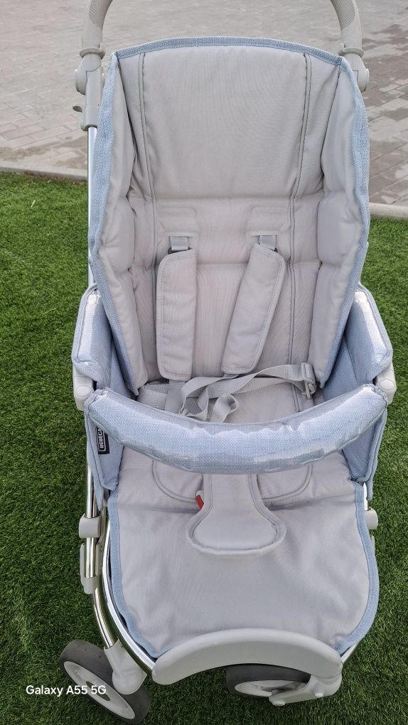 Vendo carrinho de bebé