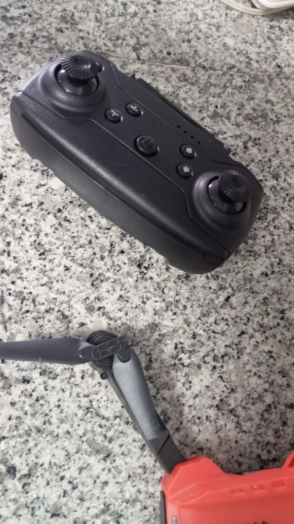 Drone como novo com camara