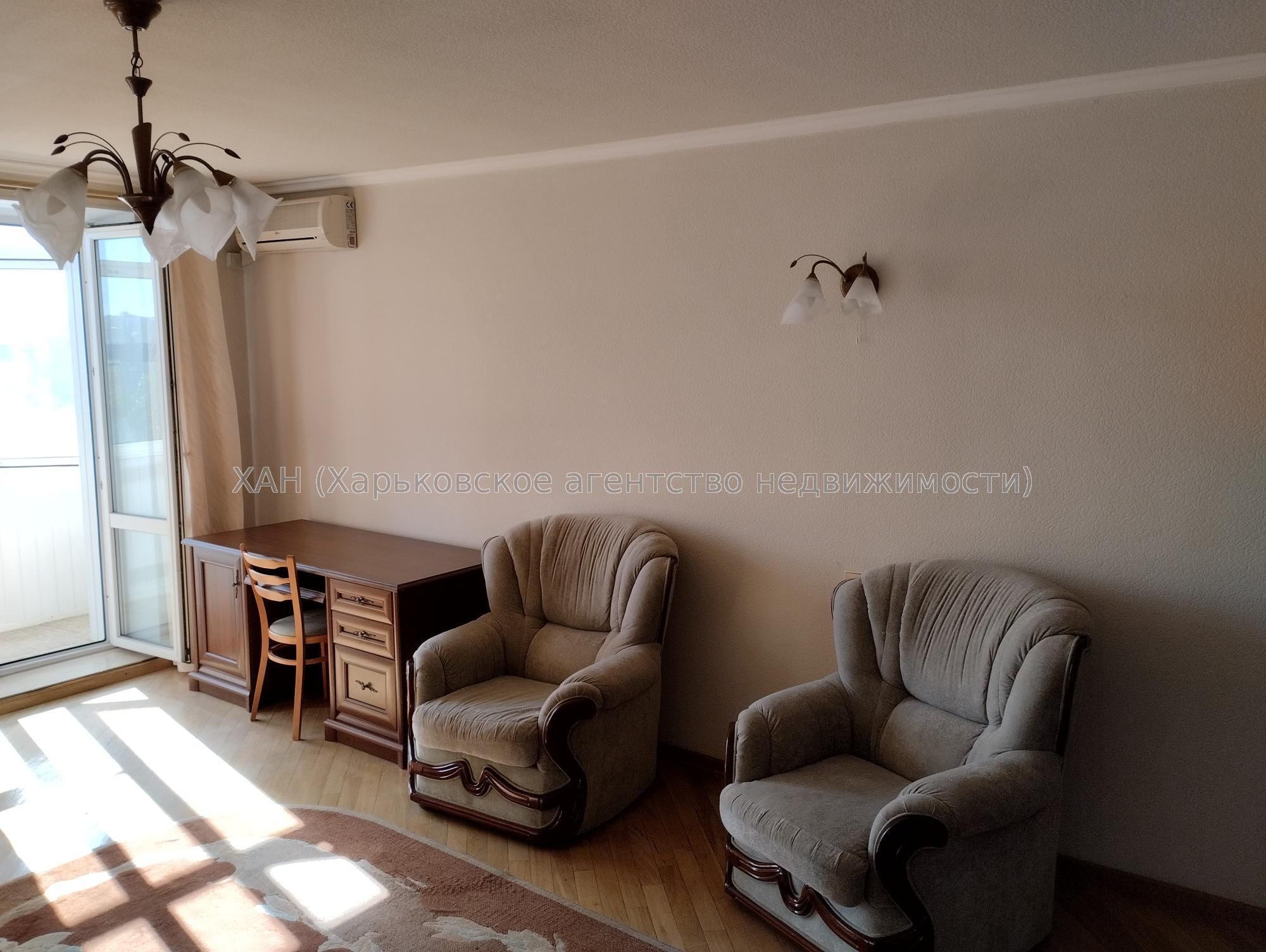 Продам 3кв. Центр. Капитальный ремонт.53000.Д57