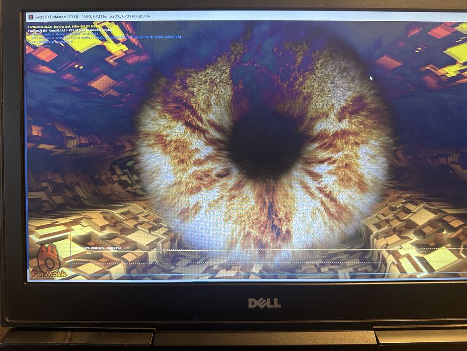 Продам игровой ноутбук Dell i7-7700HQ/gtx 1050Ti