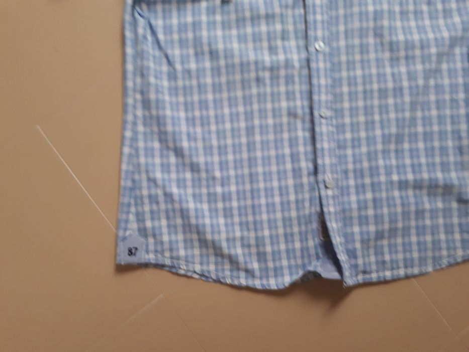 Camisa znos bom estado