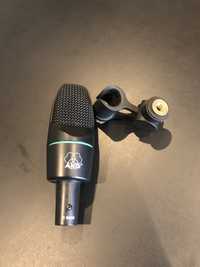 Mikrofon studyjny AKG C3000 ze stojakiem