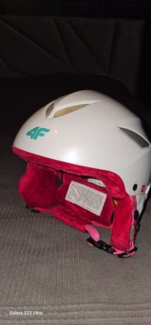Kask narciarski 4F