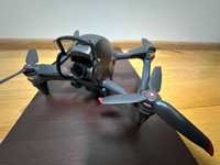 DJI FPV - sam dron z akcesoriami