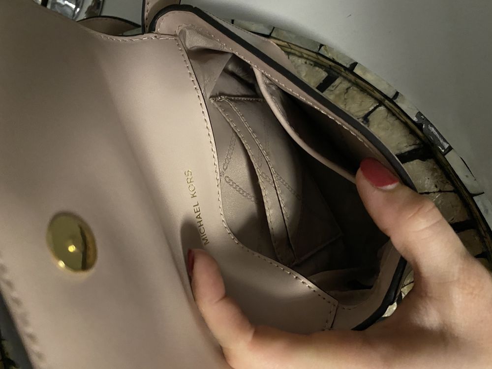 Nerka saszetka oryginalna Michael Kors pudrowy róż torebk