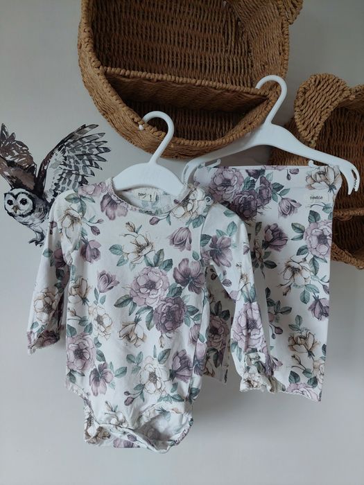 Komplet zestaw Newbie 74 kwiaty body legginsy