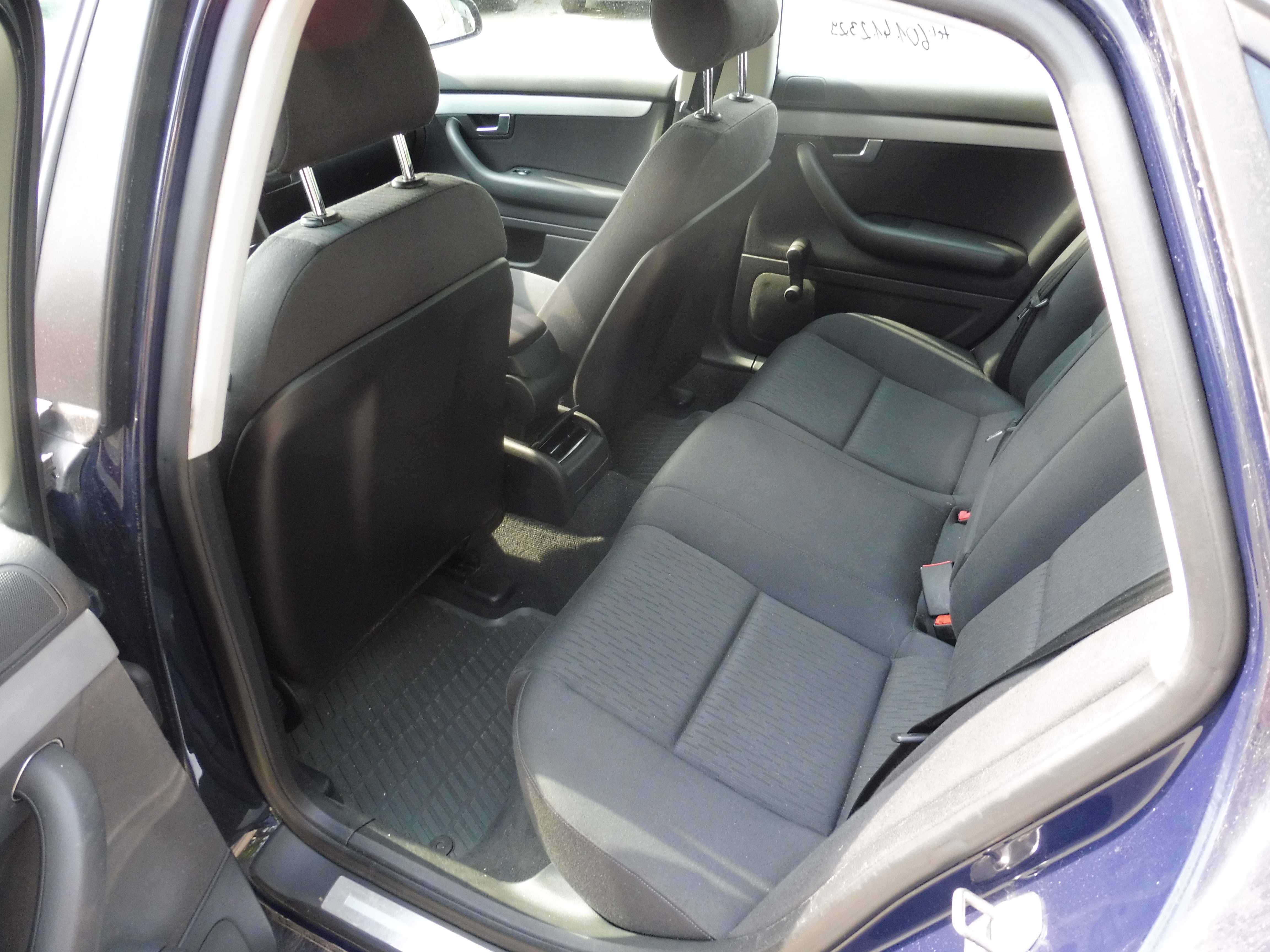 Audi a4 1,8 turbo benz we wzorowym stanie