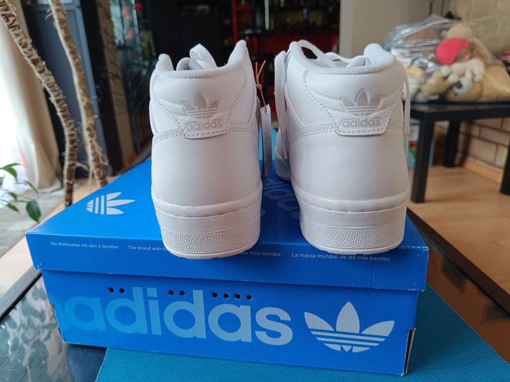 Buty adidas r.44 rivarly MID Snickers