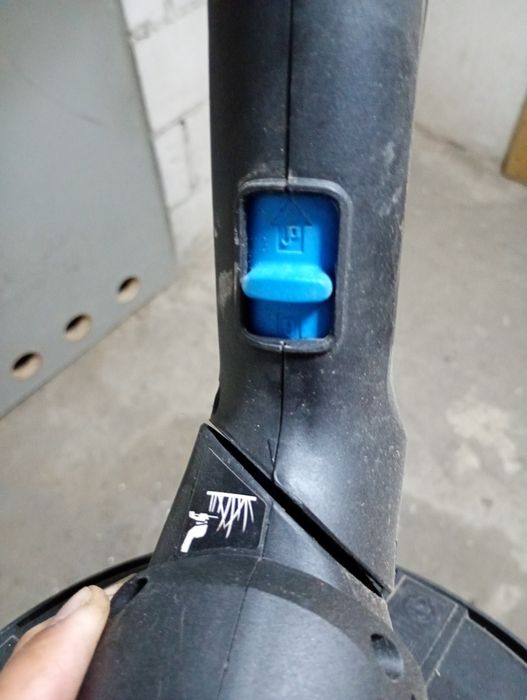 Podkaszarka elektryczna