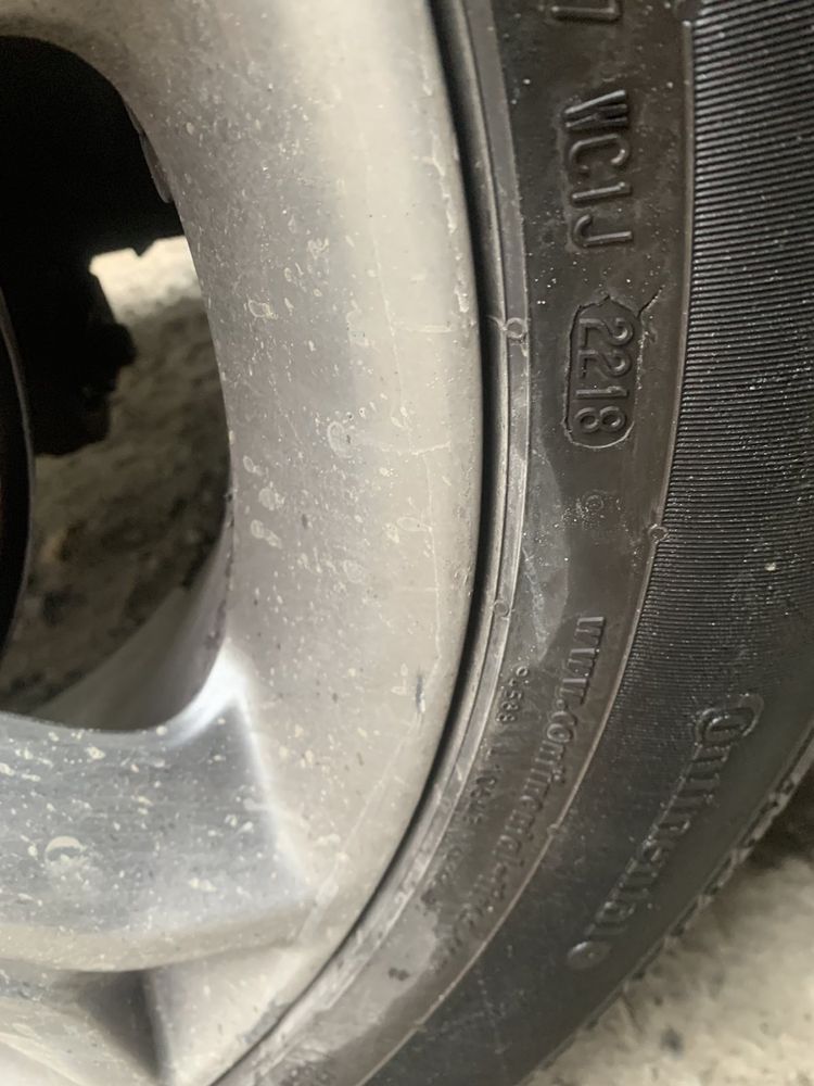 Шини Continental 235/55 R19