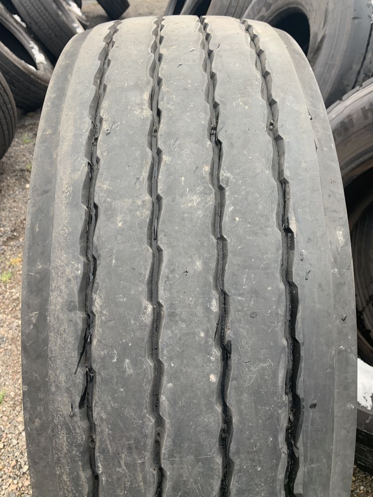 Oferta 147. 385/65/22,5 Michelin Xmulti T