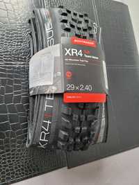 Opona Bontrager XR4 29x2.4 Team Issue