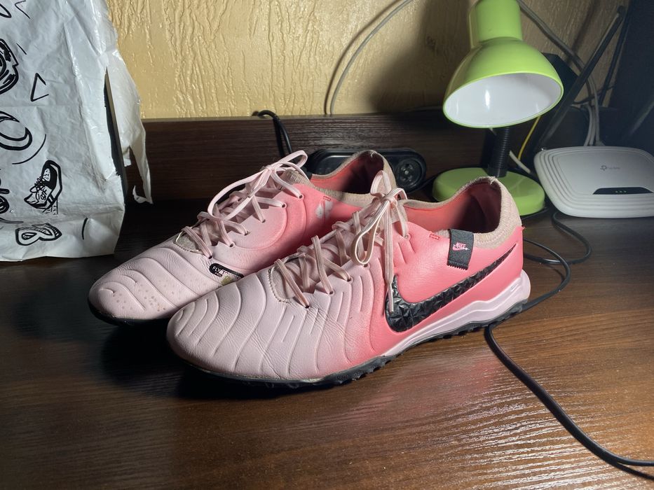 Сороконіжки Nike Tiempo 44 розміру