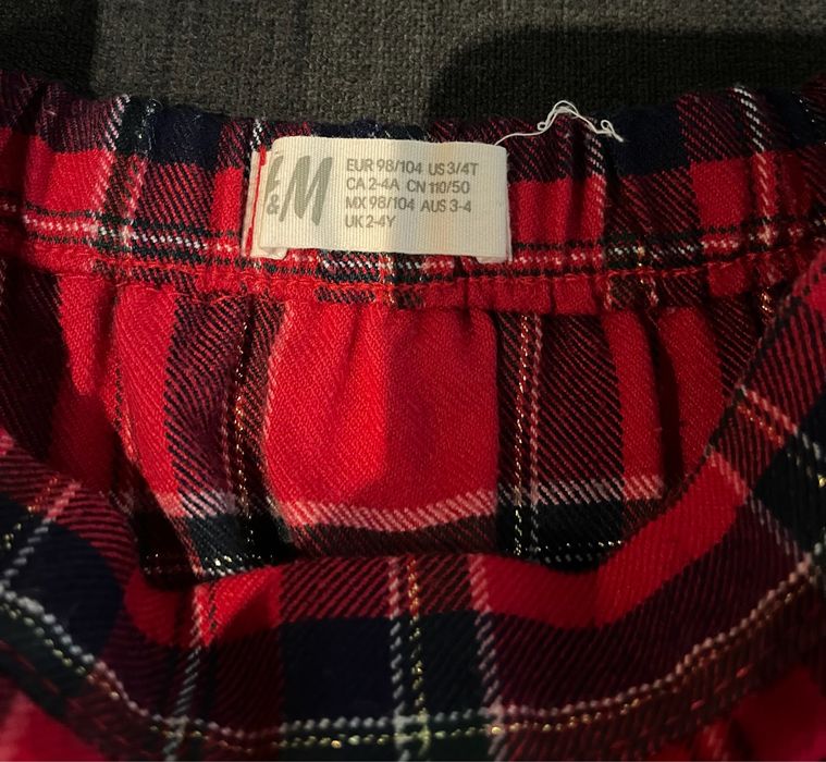 Saia menina H&M tamanho 2-4 anos