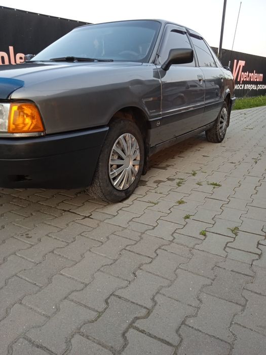 Продам Ауді 80 б3