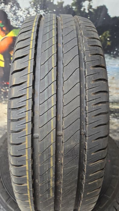 P22 4 x 215/65r16C Michelin Agilis 3 106/104T dostawcze letnie demo