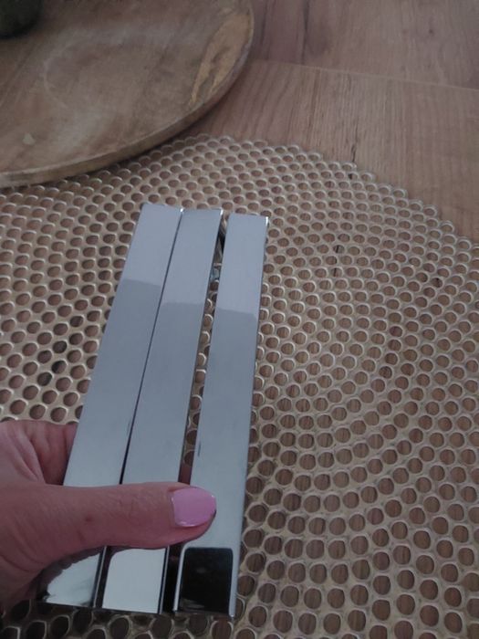 Uchwyty do szuflad ,szafek 18 cm.