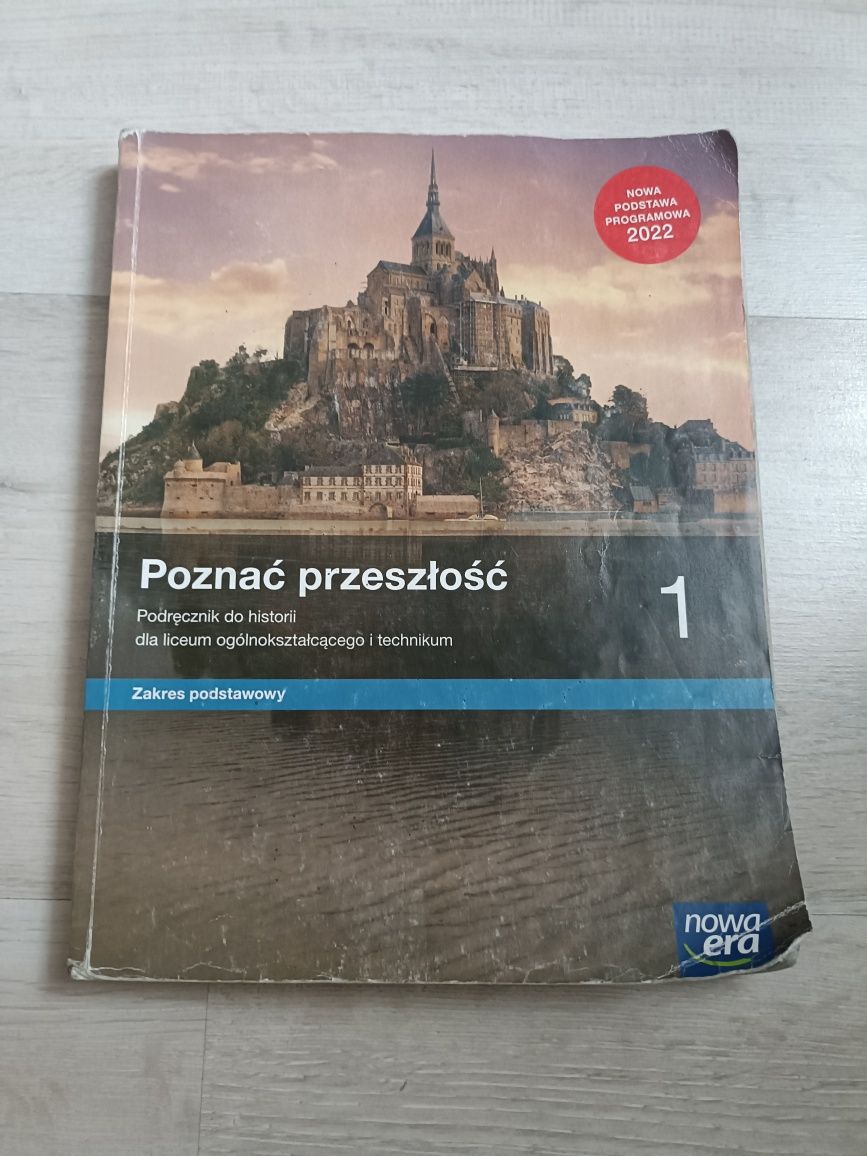 Sprzedam 2 podręczniki do historii klasa 1 liceum technikum