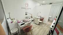 Aluga mesa para manicure