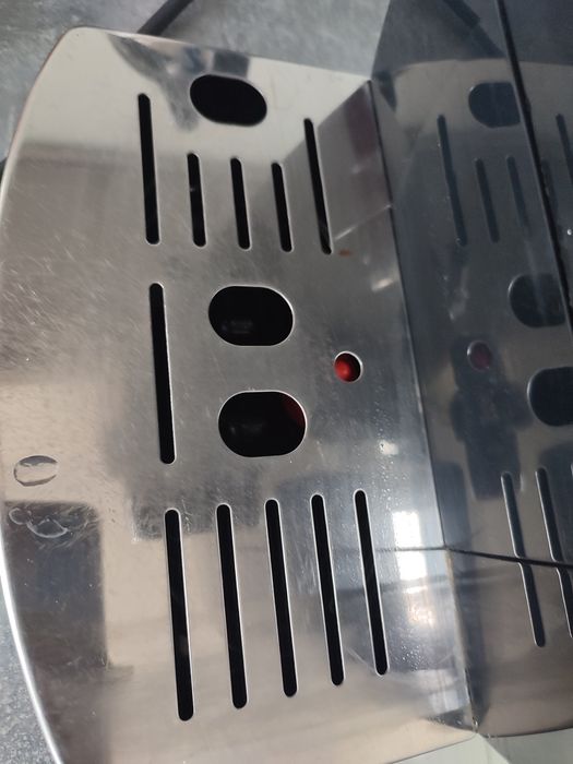 Ekspres do kawy DELONGHI
