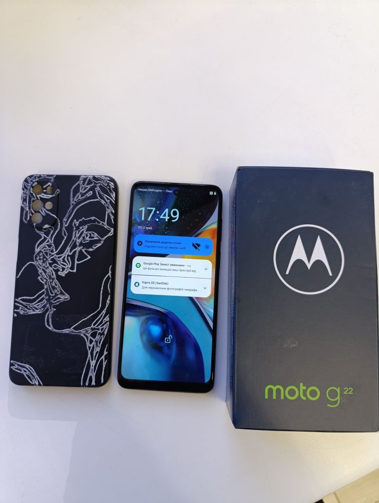 Телефон Motorola g 22