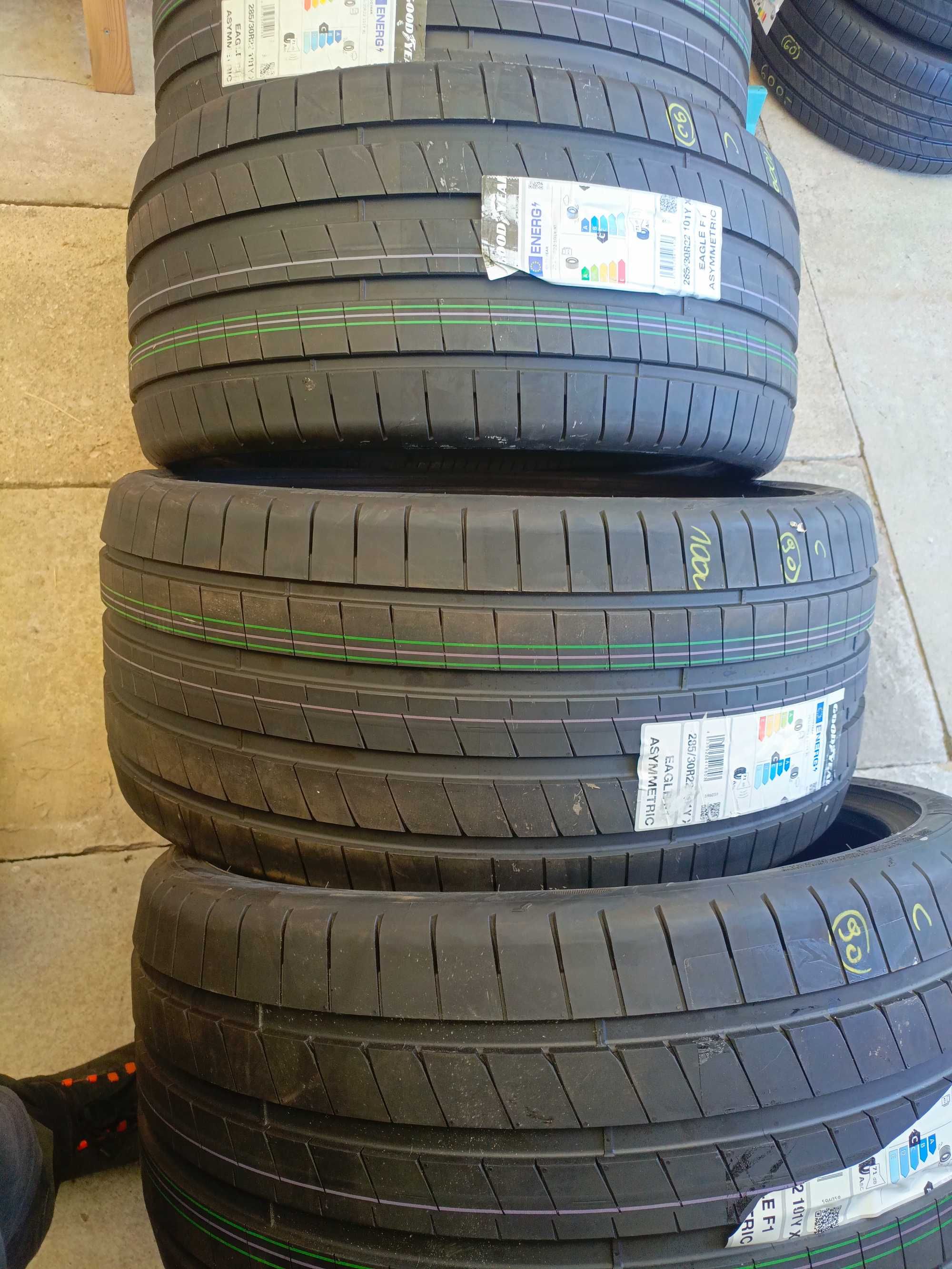 (C) Nowe opony letnie 285/30/22 Goodyear 2024r