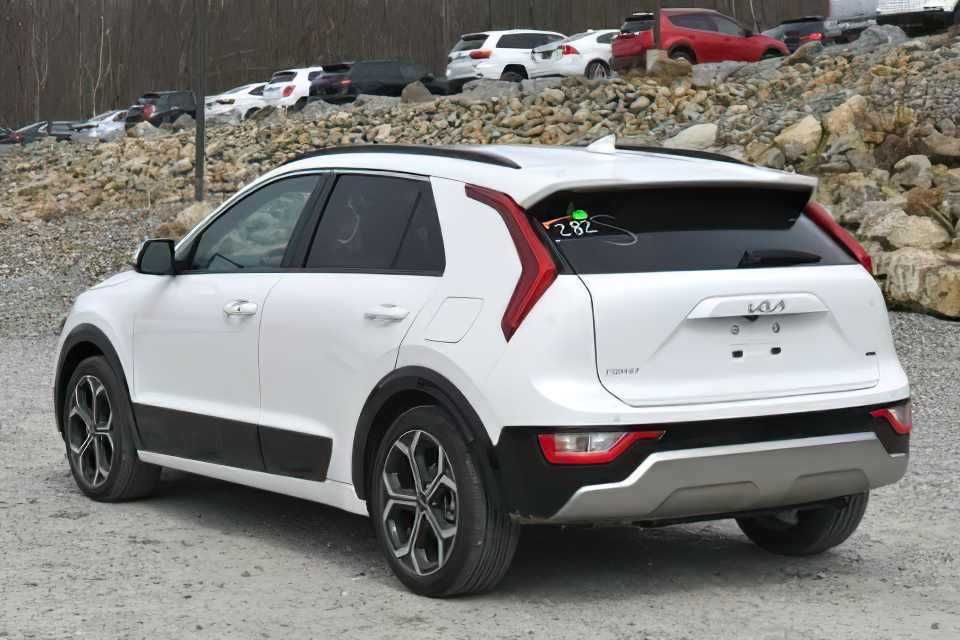 2023 Kia Niro EX Touring