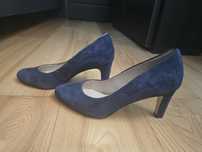 Buty 39, caprice granatowe zamszowr