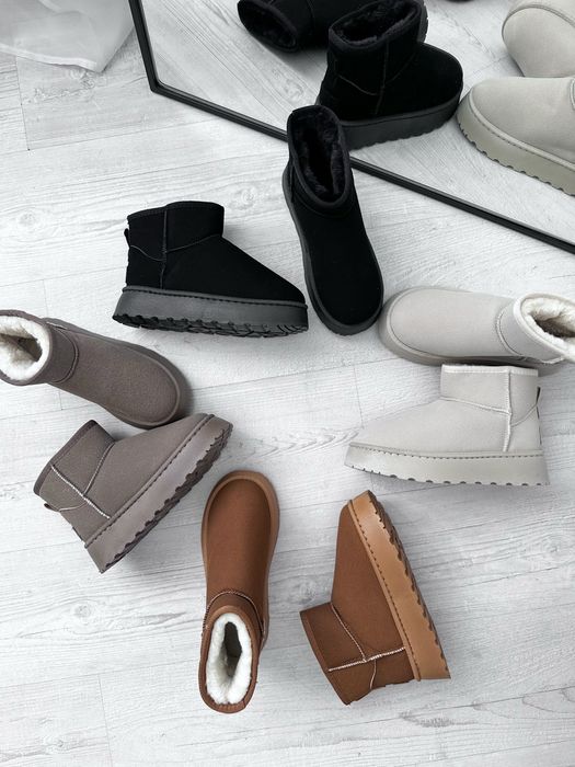 Уггі з значком UGG на платформі, угги UGG platform